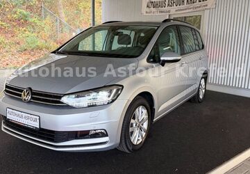 VW Touran 129.000 km 16.990 &euro; Krefeld 47805