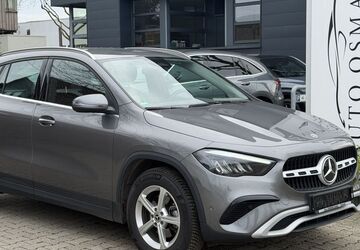 Mercedes-Benz GLA 180 77.017 km 27.950 &euro; Krefeld 47805