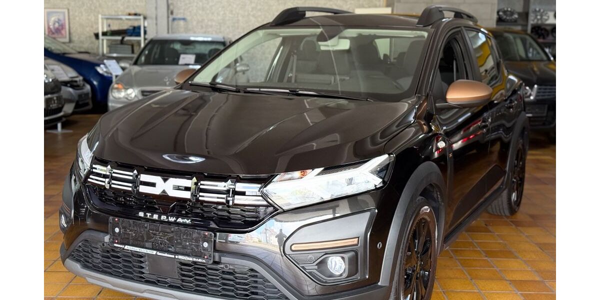 Dacia Sandero 18.500 km 16.900 &euro; Oberhausen 46145