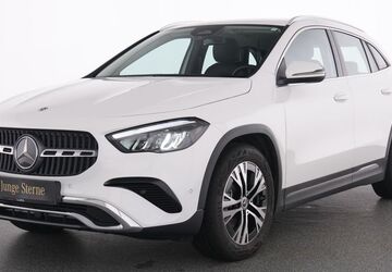 Mercedes-Benz GLA 220 16.479 km 44.785 &euro; Essen 45309