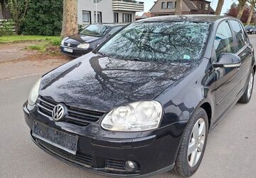 VW Golf 259.369 km 2.350 &euro; Duisburg 47179